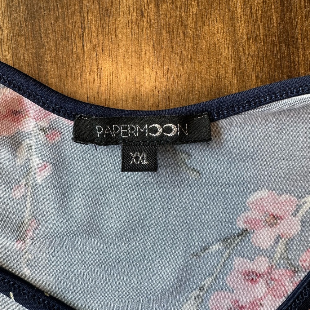 Papermoon Navy Camisole with Red Floral Print XXL - Picture 6 of 8